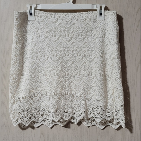 Forever 21 Dresses & Skirts - Forever 21 Lace Skirt